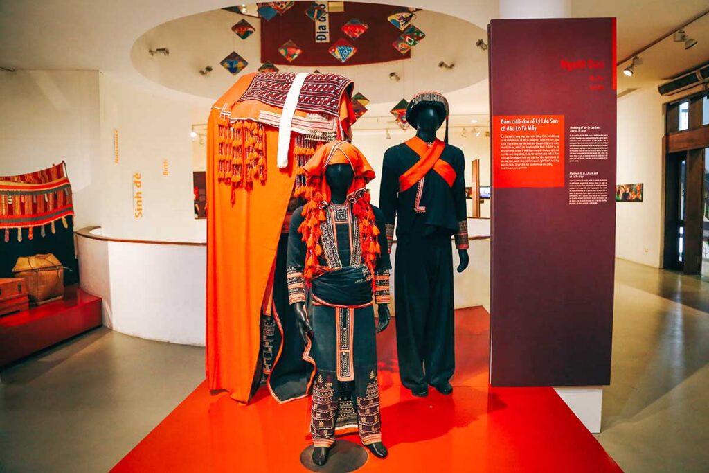 Vietnamese Women's Museum exhibiting two traditional ethnic minority clothes