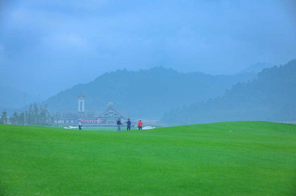 Thanh Lanh golf course in Vinh Phuc