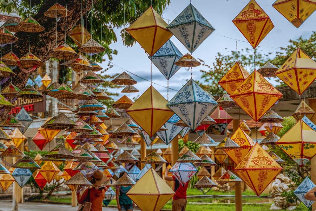 Hue in September - Lots of small lantern decorations for Mid Autumn celebrations