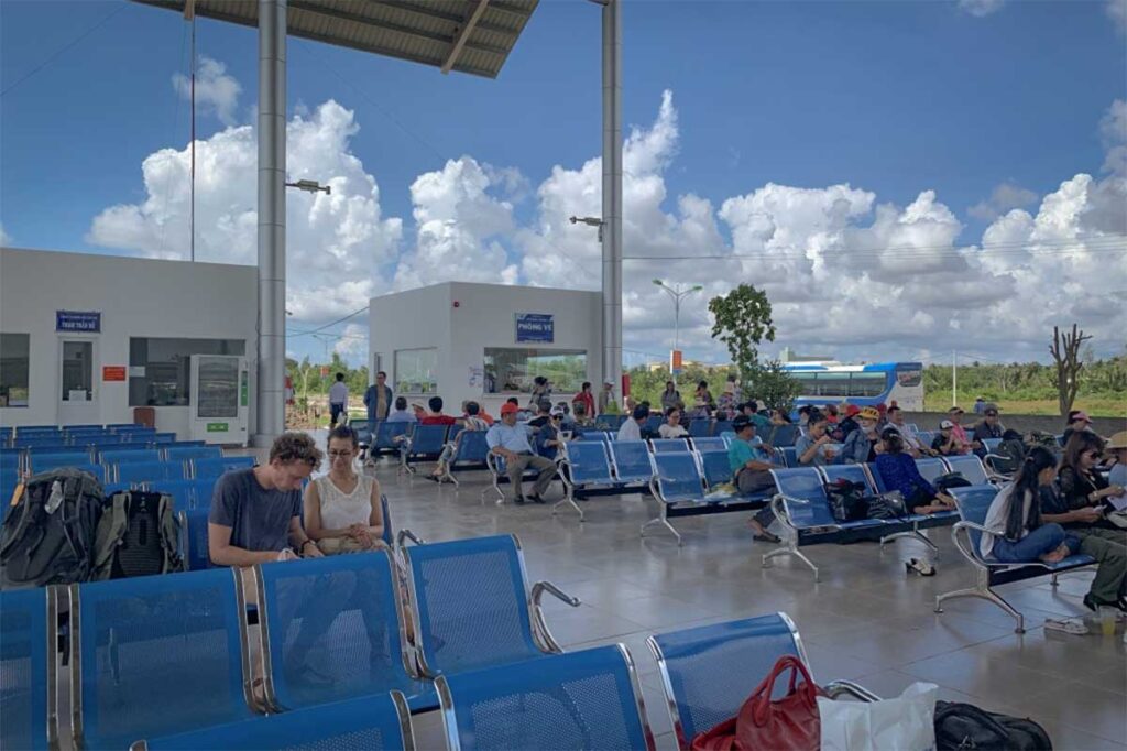 ferry terminal tran de soc trang mekong delta to con dao 2