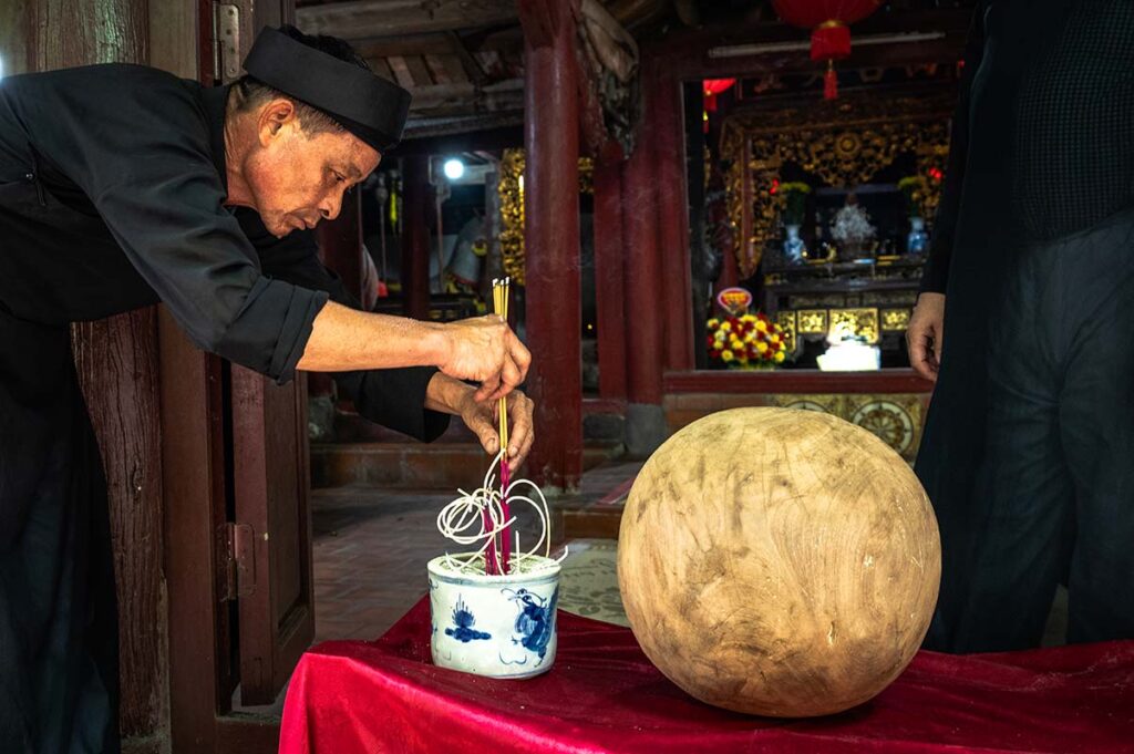 Mud Ball Wrestling Festival prayers at the local temple