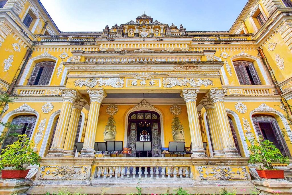 Khai Tuong Pavilion of An Dinh Palace