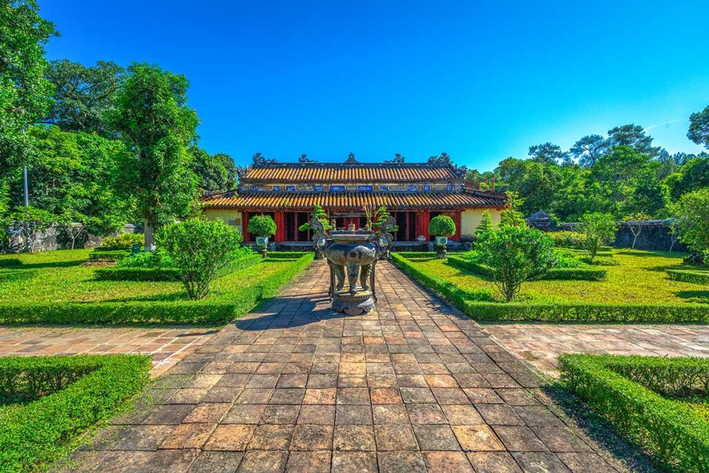 Main hall within the temple complex and small courtyard seen from the outside