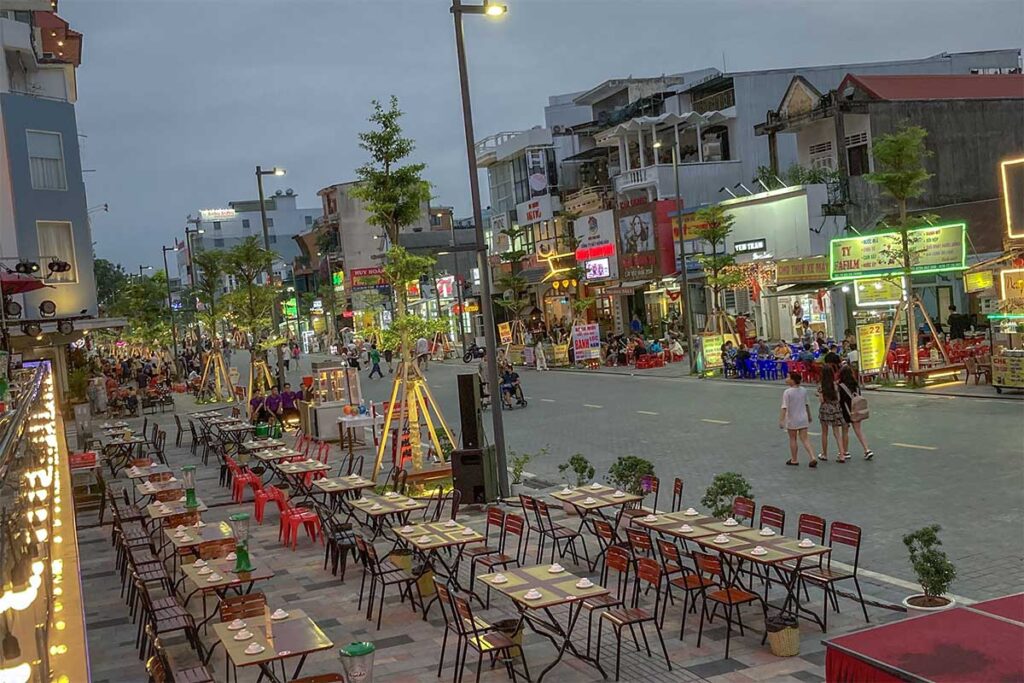 Simple tables and chairs on the street of Hai Ba Trung Walking Street in Hue