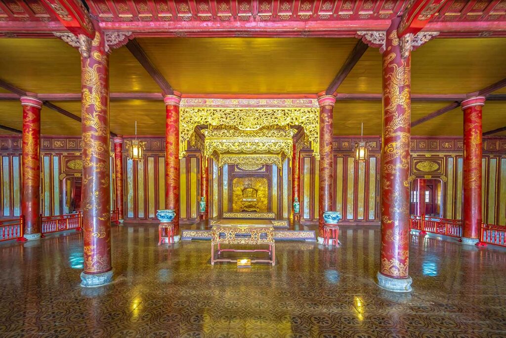 Throne room of Thai Hoa Palace