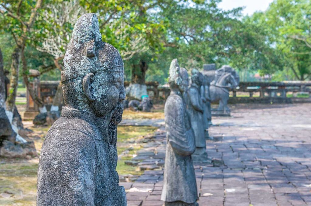 Stone statues at Bai Dinh Yard at the complex of the Tomb of Thieu Tri