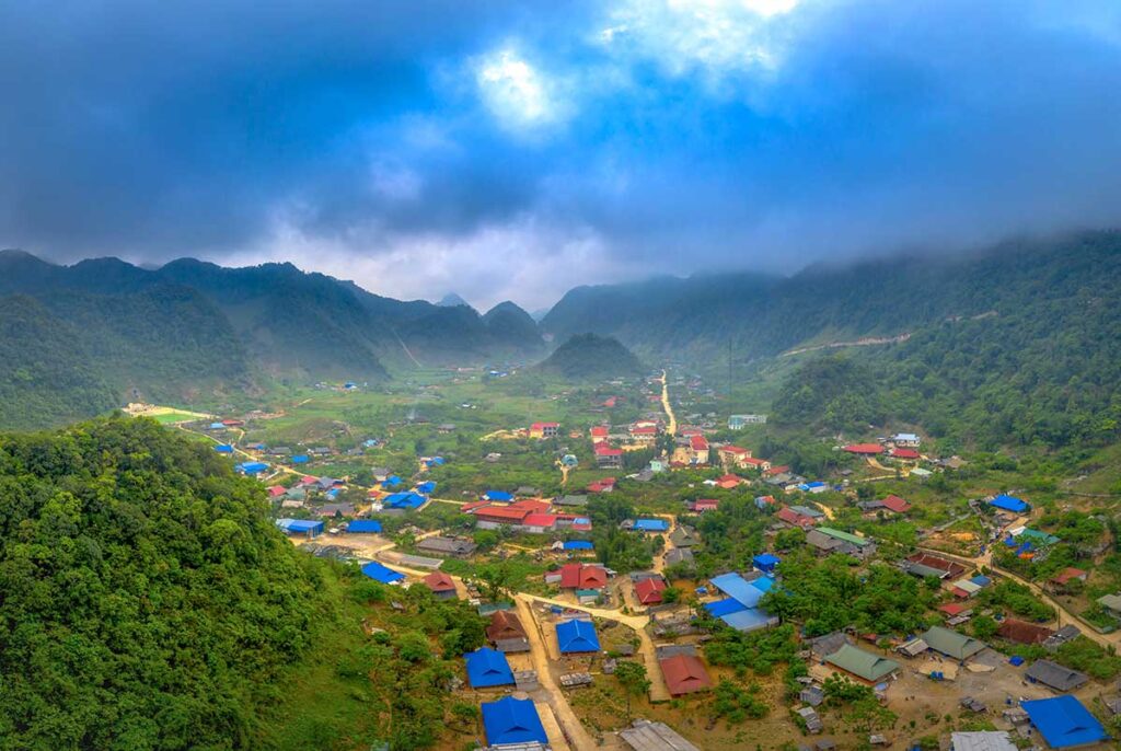 View seen from a hill over Pa Co Village in Hang Kia Commune