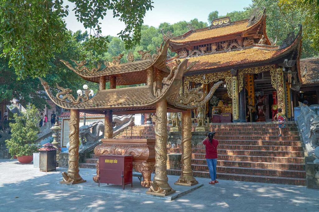 A shrine and main building of Ba Chua Kho Temple