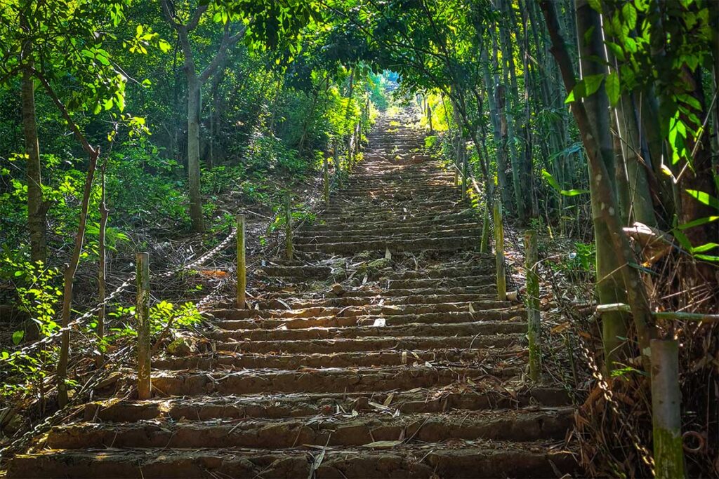 Steep stairs leading up to Chieu Cave in Mai Chau