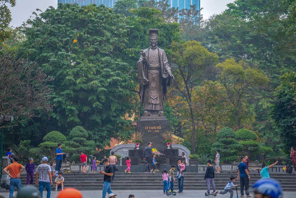 The statue of Ly Thai To at the Ly Thai To Park in Hanoi