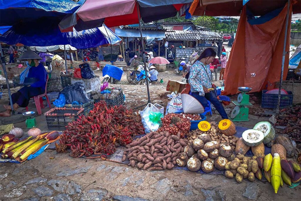 The local market at  Muong Thanh Bridge