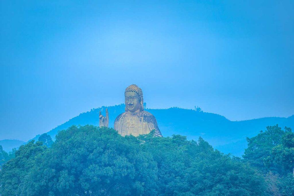 Pagoda at Nui Coc Lake