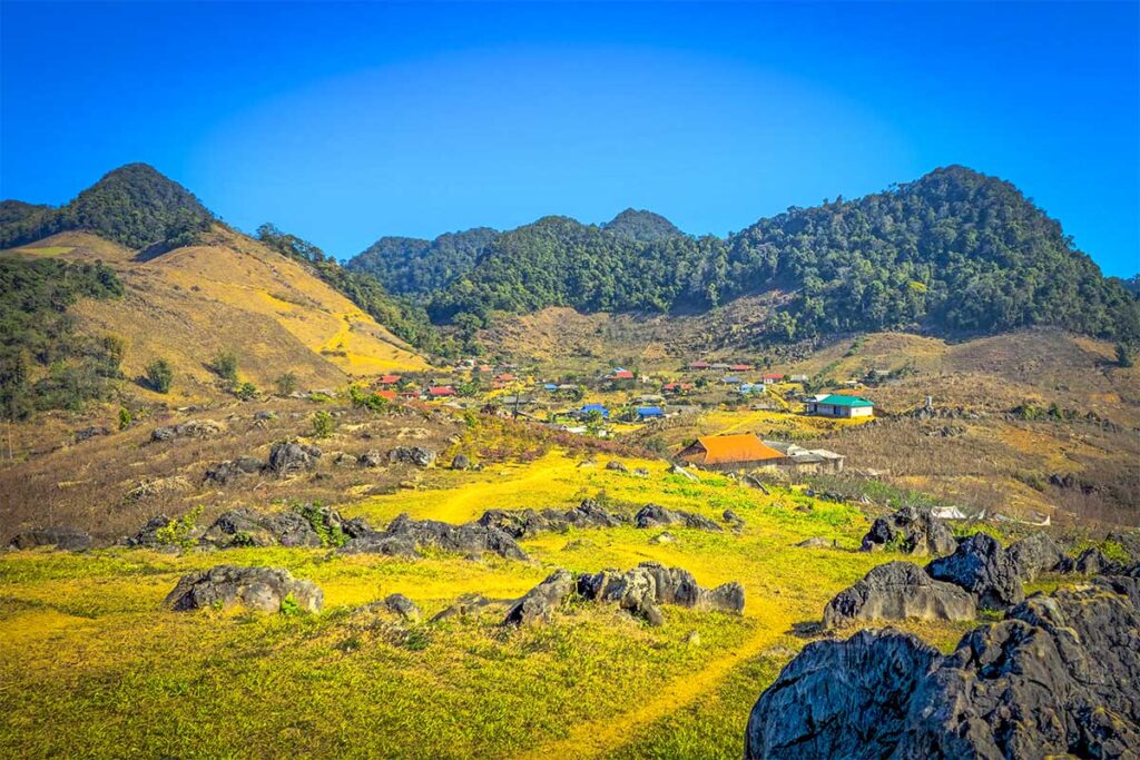 The path up Pa Phach Peak