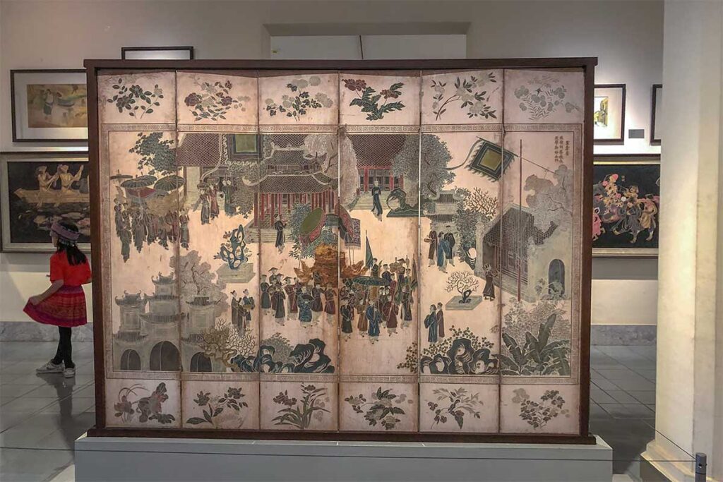A large oil paintings displayed at Vietnam Fine Art Museum