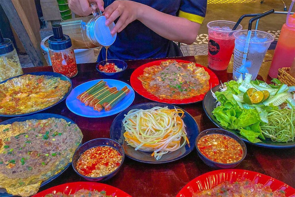 Bánh Ép – Pressed Pancake