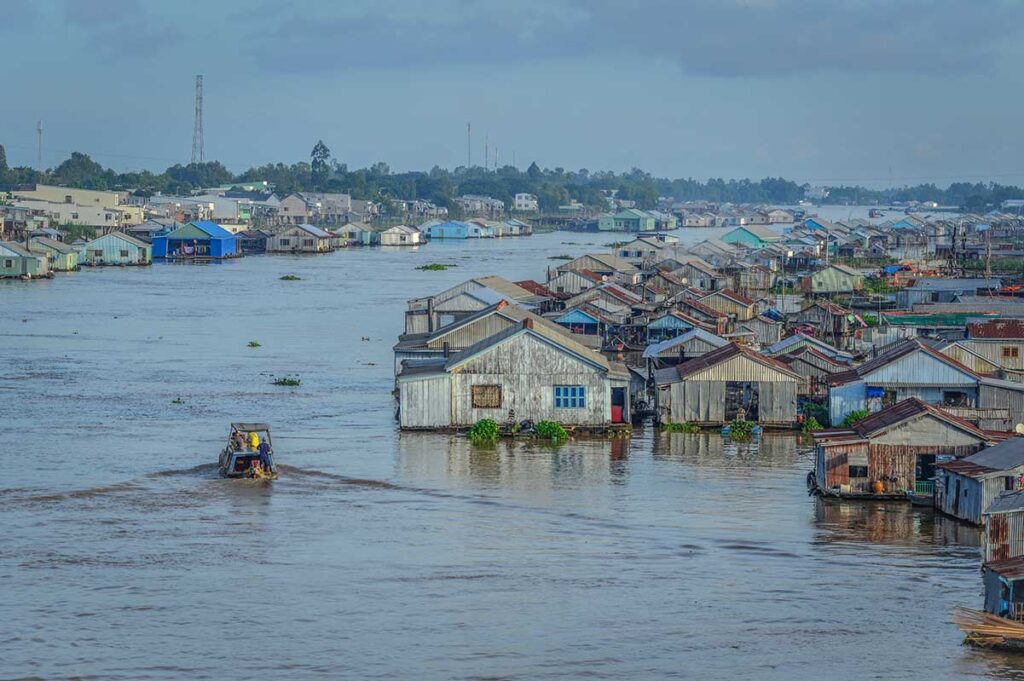 Floating houses on the river near Chau Doc