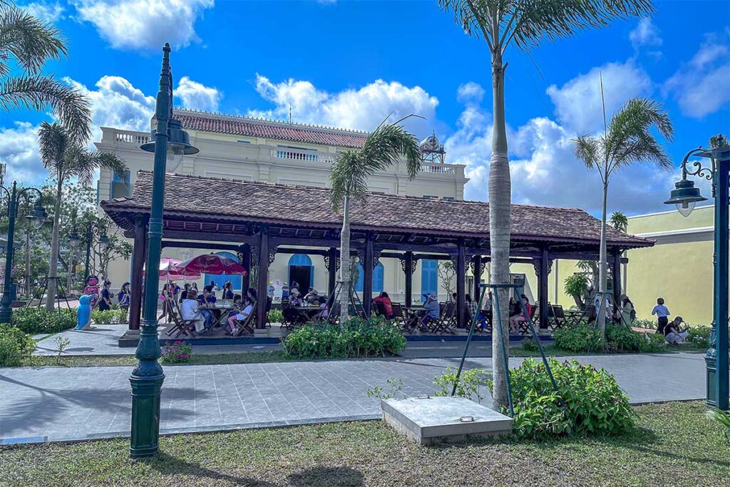 The onsite restaurant of Cong Tu Bac Lieu House