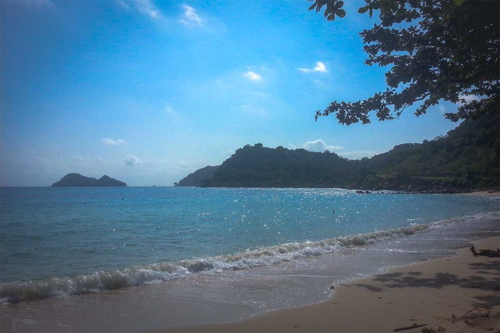 A sandy beach on Hon Khoai Island