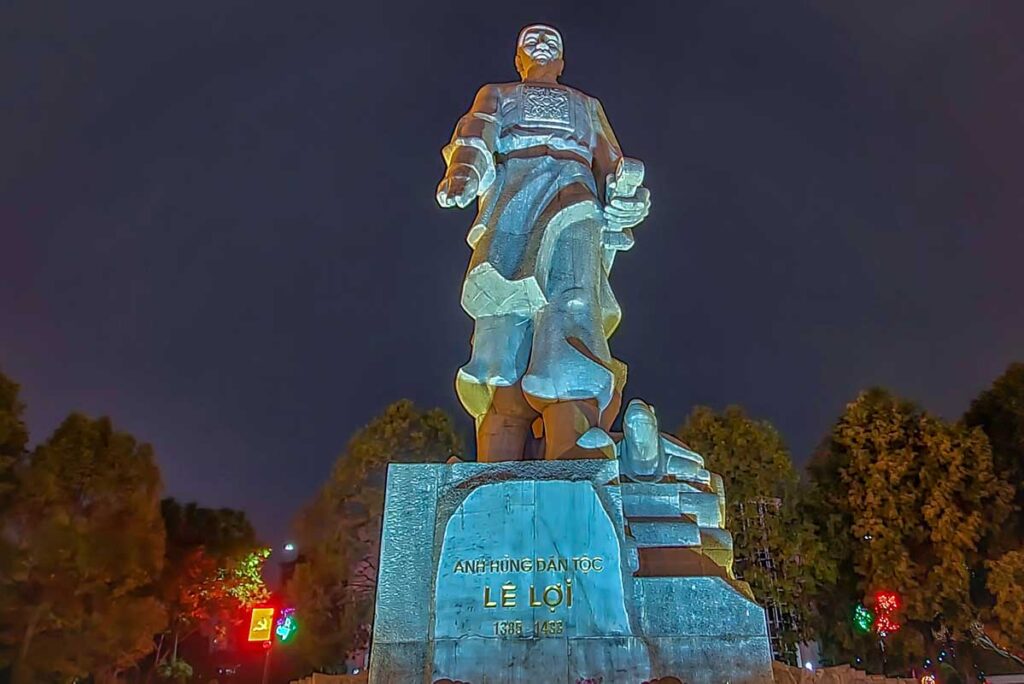 Statue of Le Loi Emperor In Central Of Thanh Hoa City. Le Loi Is Among The Most Famous Figures Of Vietnamese History And One Of Its Greatest Heroes.