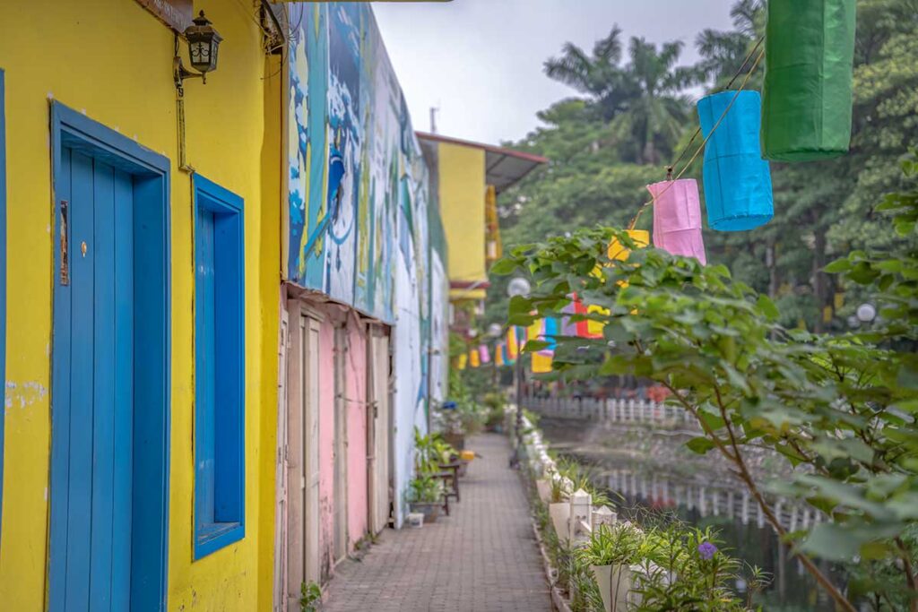 Colorful houses on Ngu Xa Island next to Truc Bach Lake