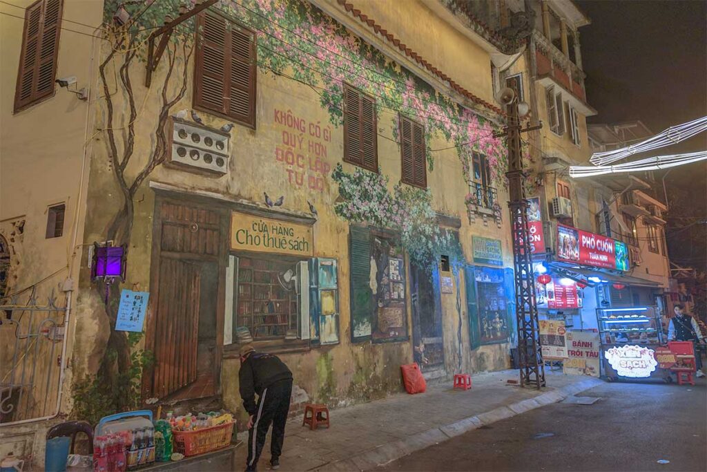 A mural wall on Ngu Xa Island in Hanoi