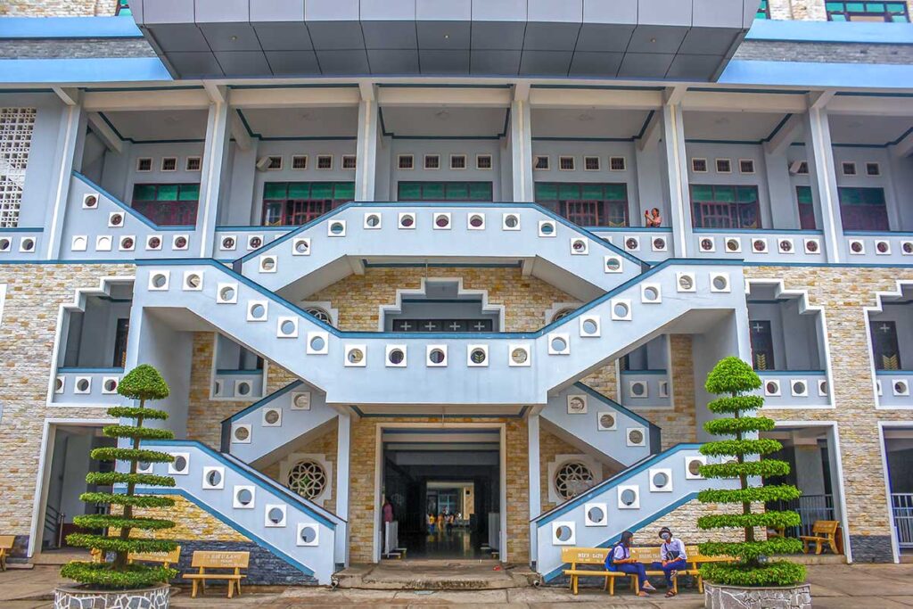 Staircased on the bacl of Tac Say Church