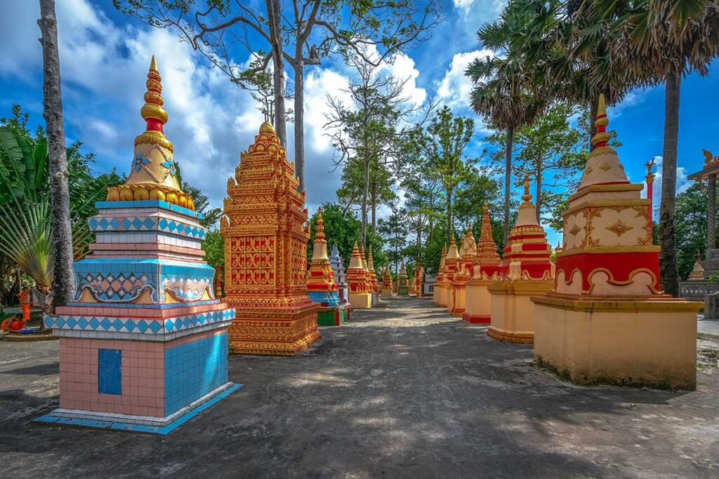 Stupas and statue garden of Xien Can Pagoda