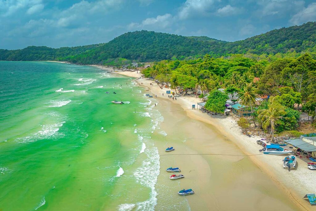 Exploring Phu Quoc’s beaches and coastline on an adventure-style South Vietnam tour with water activities and island visits.