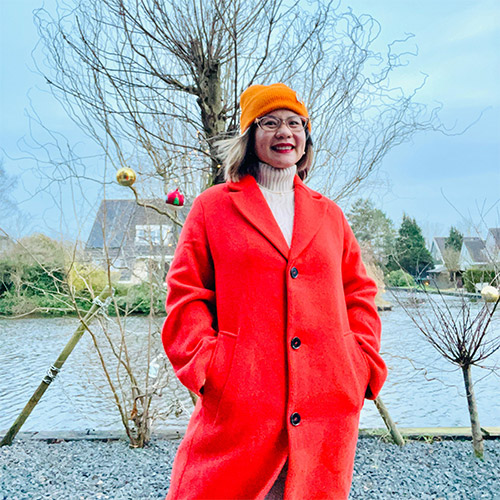 Tan from Local Vietnam outside in the north of the Netherlands during winter time