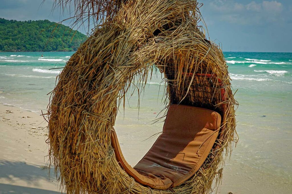 Beachfront restaurant lunch at Bai Sao Beach Phu Quoc with sea view palm trees and tropical dining