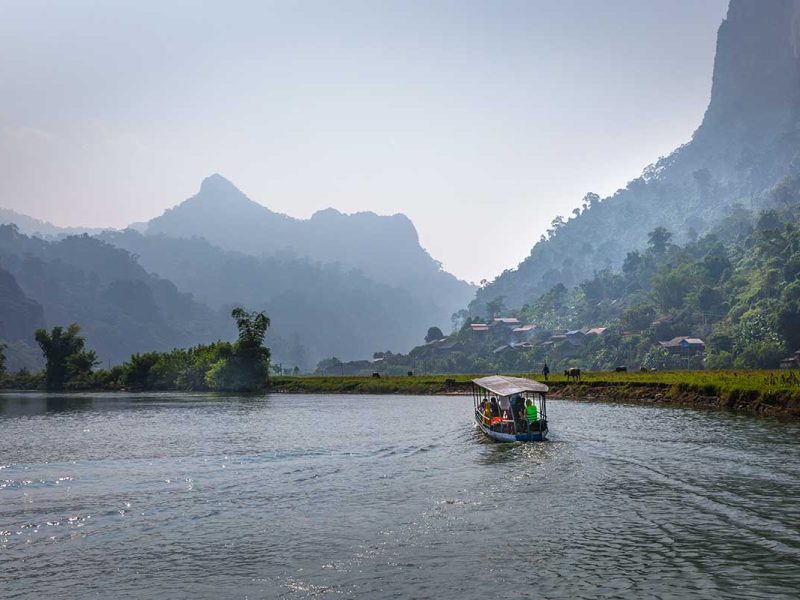 ba be lake boat tour 3