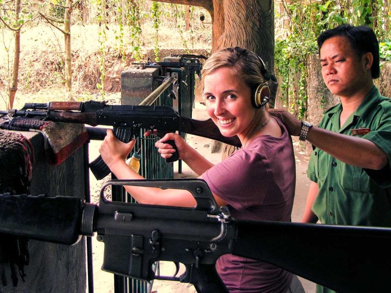 backpacker cu chi shooting 1