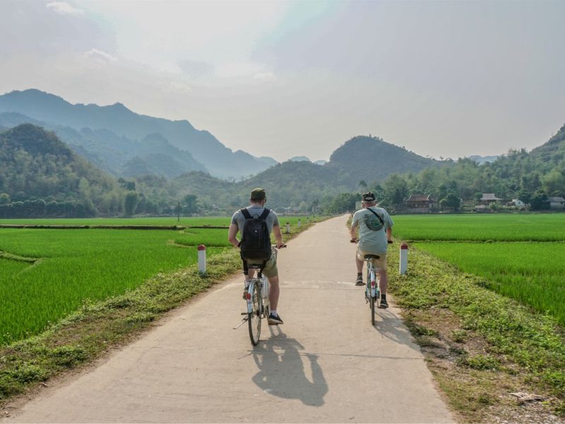 Cycling in Mai Chau