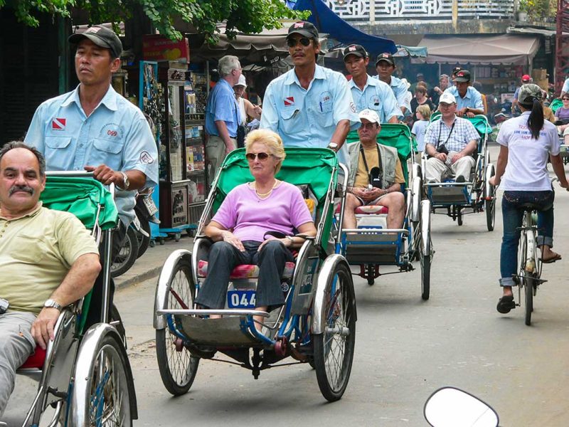 cyclo tour in VIetnam