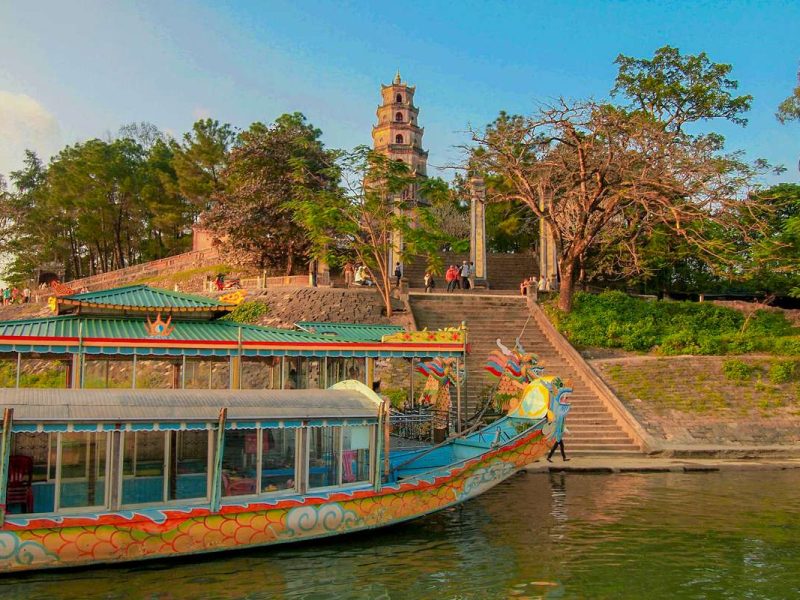 Dragon boat trip on the Perfume River