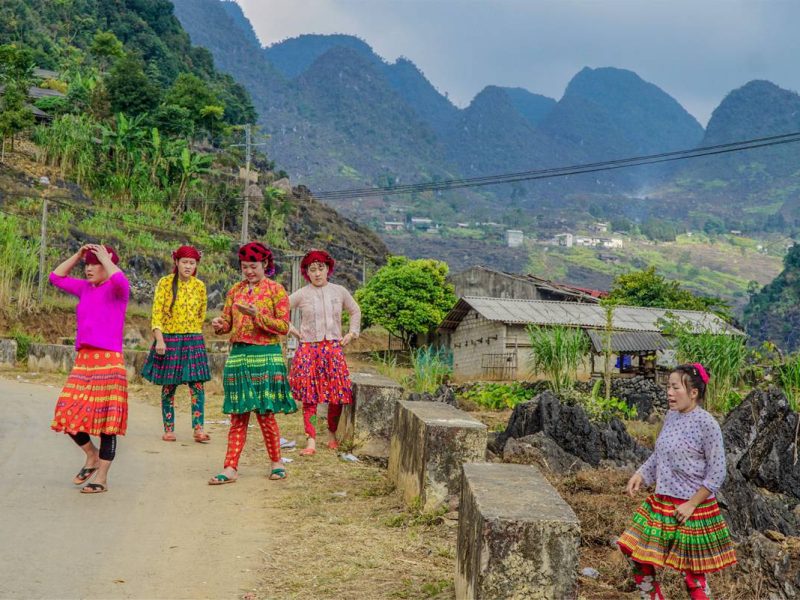 Ha Giang loop local minorities 2
