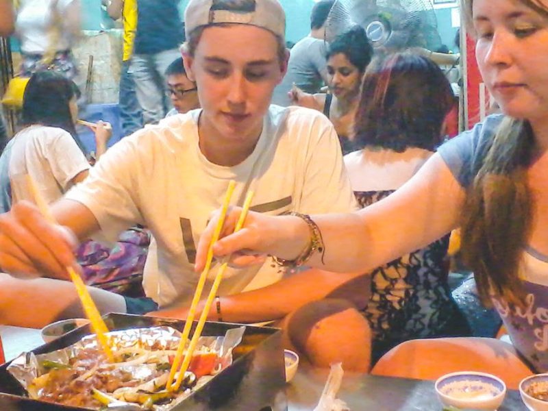 hanoi street food tour 9