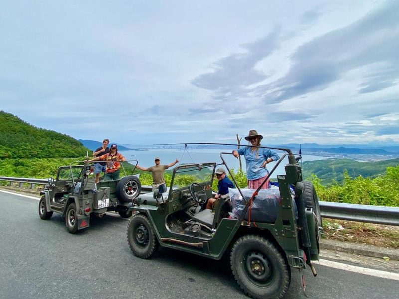army jeep tour Hai Van Pass