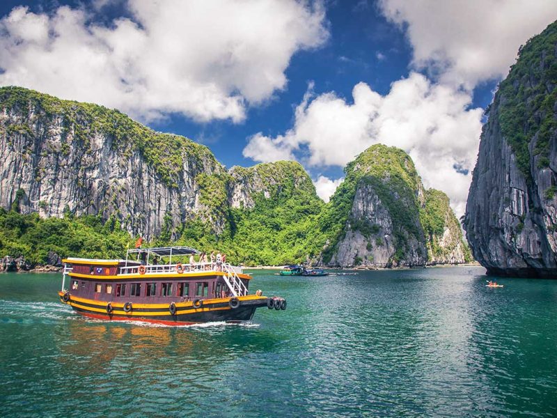 A Lan Ha Bay one day boat tour from Cat Ba