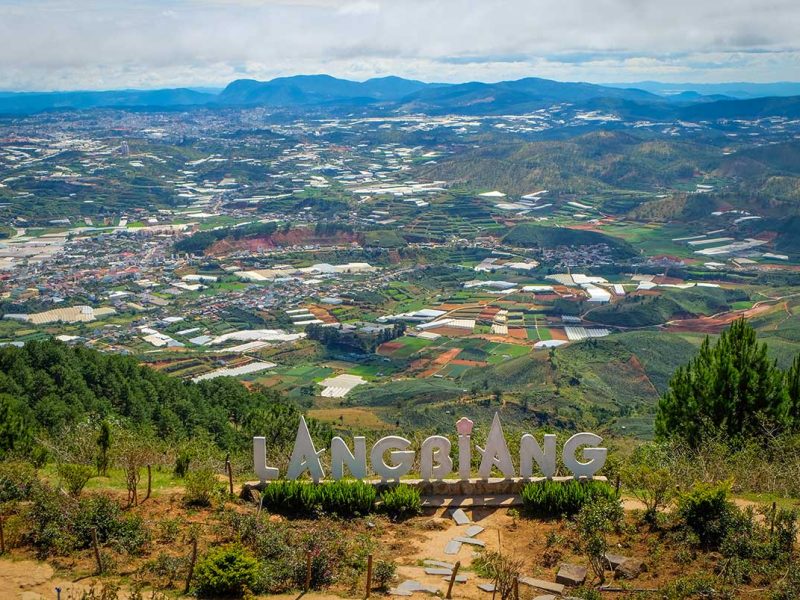 langbiang sign dalat 1 Langbiang sign at the viewpoint above Dalat, marking one of the most popular mountain attractions near the city