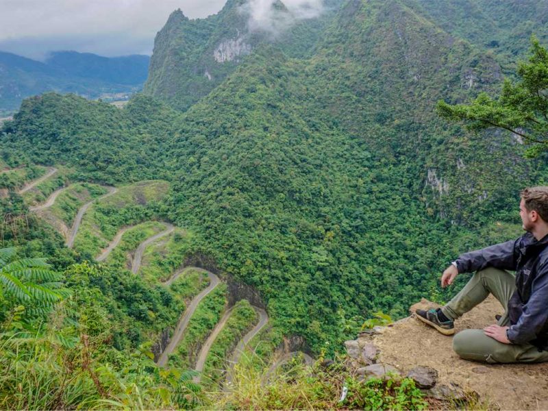 Viewpoint of Me Pja pass in Cao Bang