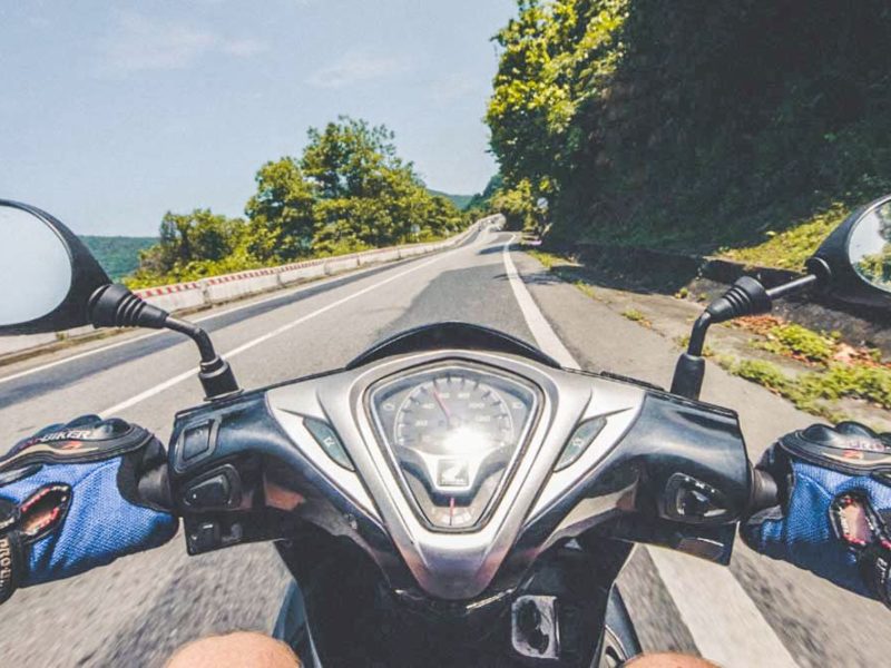 Hai Van Pass by motorbike