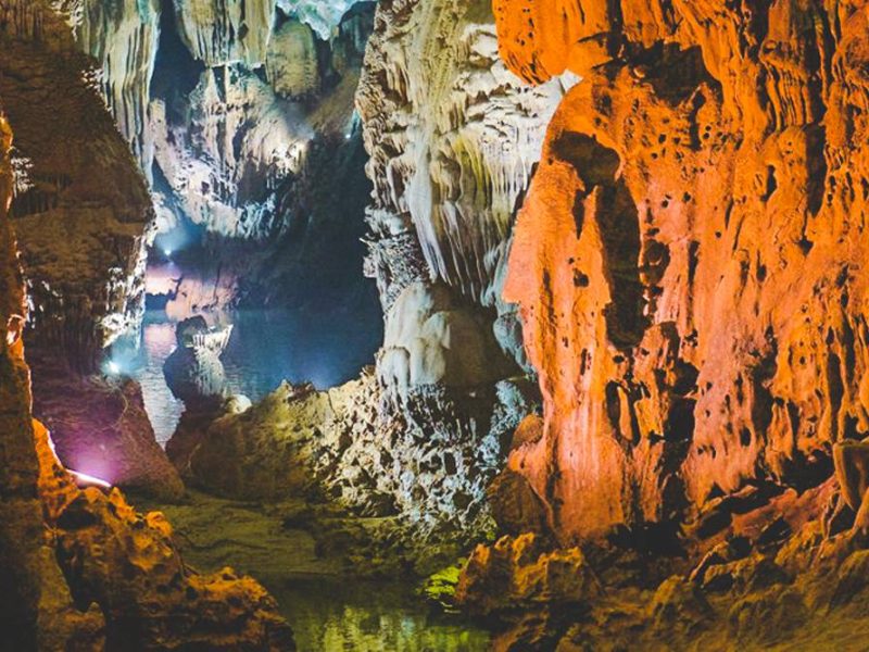 Phong Nha cave tour