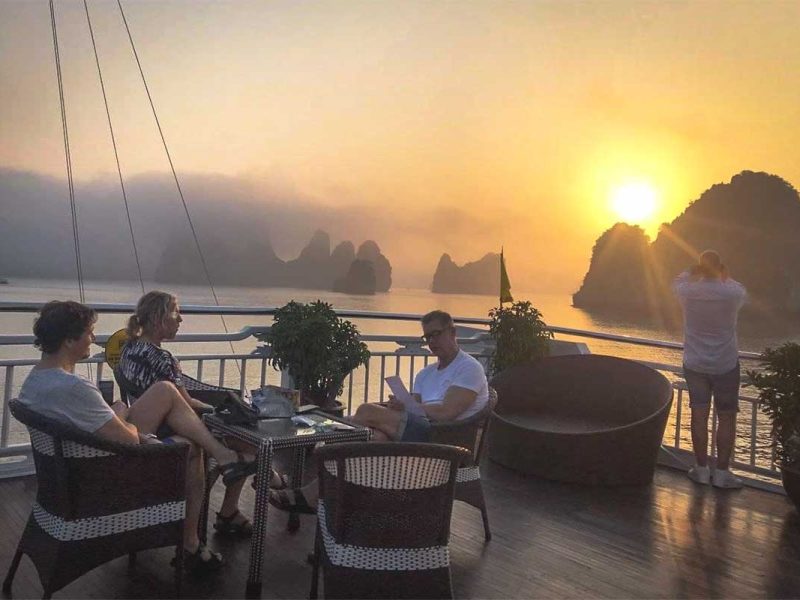 signature bai tu lung bay cruise 13