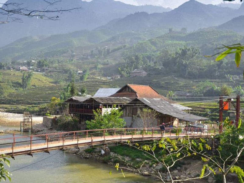 su phan 1b A bridge crossing the river into Su Phan Village near Sapa
