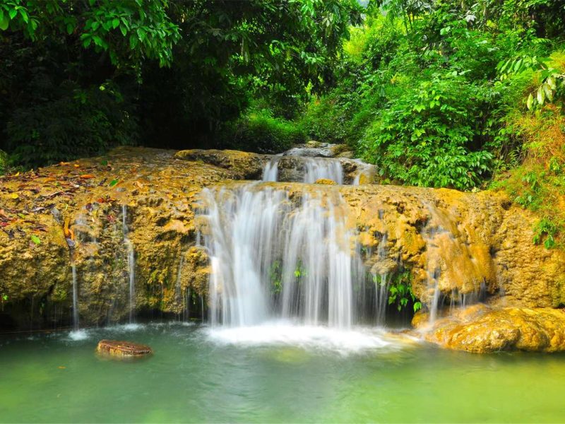 waterfall pu luong Waterfall in Pu Luong
